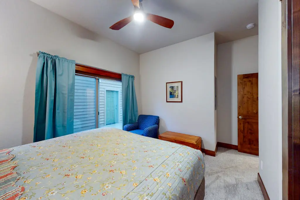 Pend Oreille Hideaway