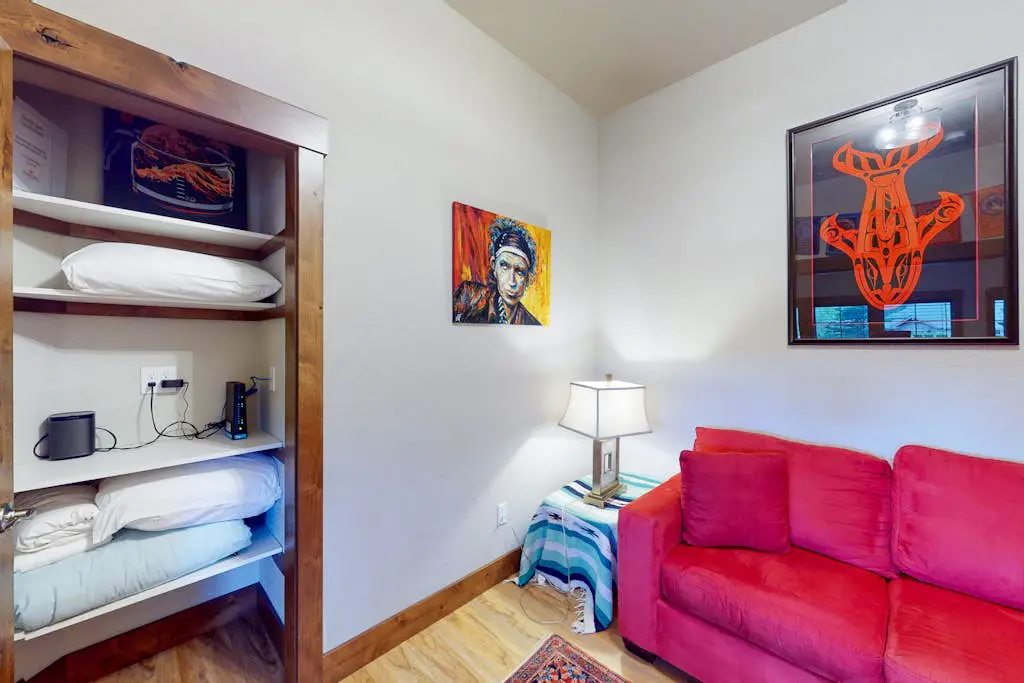 Pend Oreille Hideaway