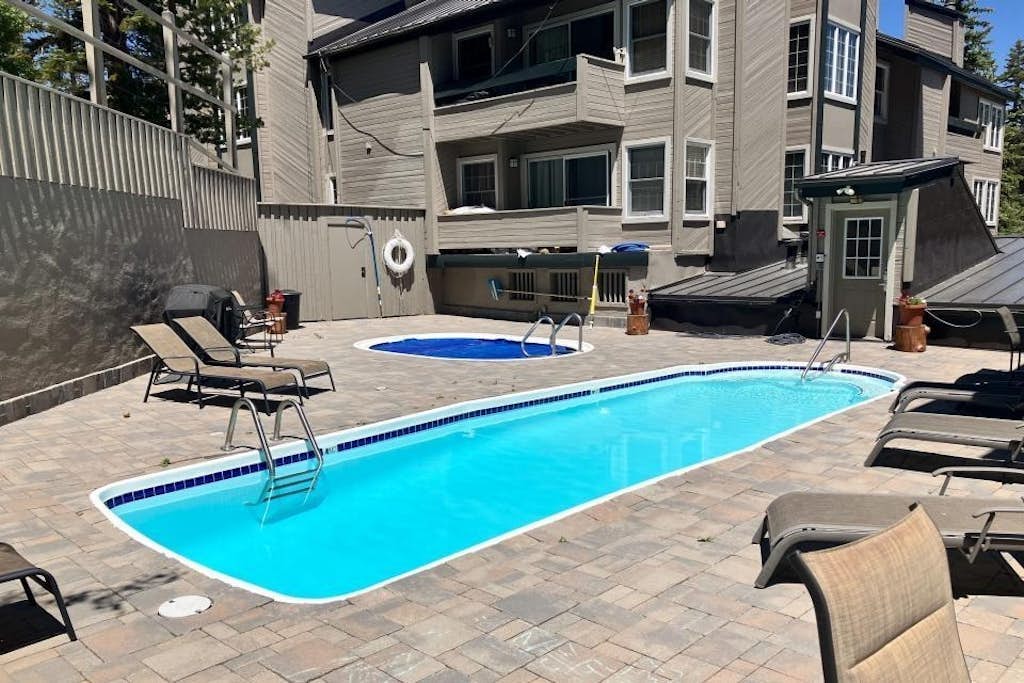 Updated Condo With Pool and Spa Access, Near Ski Resort, Hiking/Biking Trails