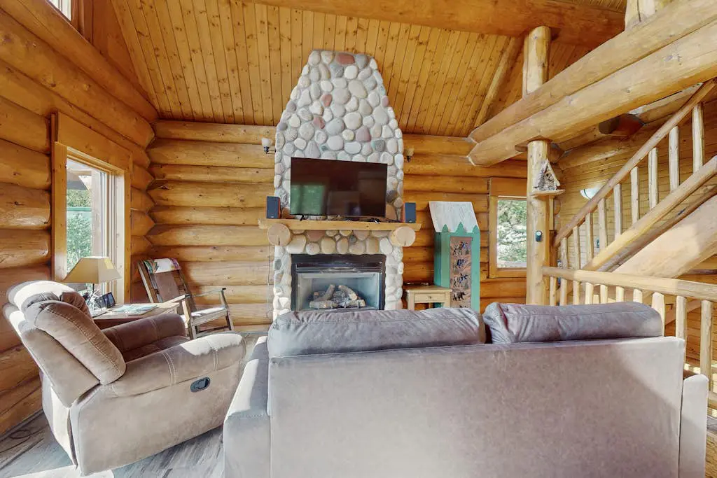 Mogul Hill Cabin