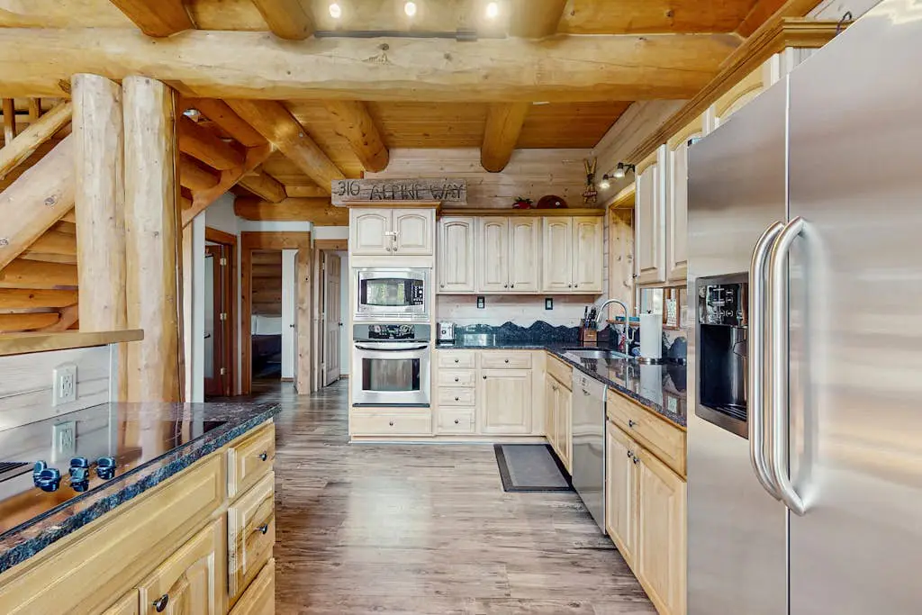 Mogul Hill Cabin