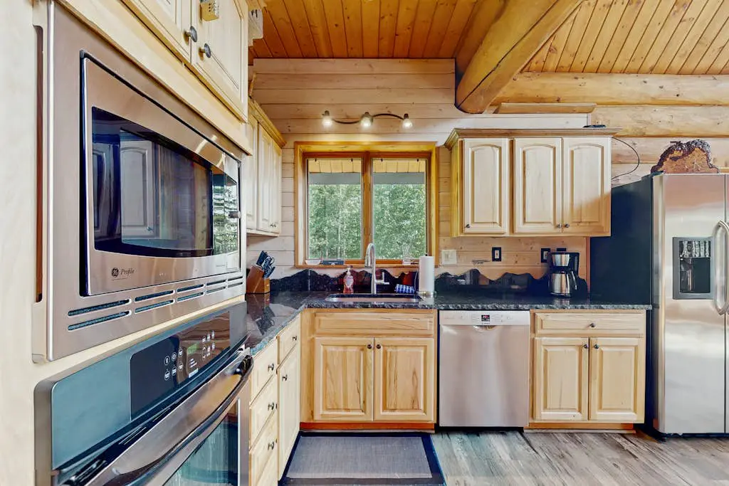 Mogul Hill Cabin