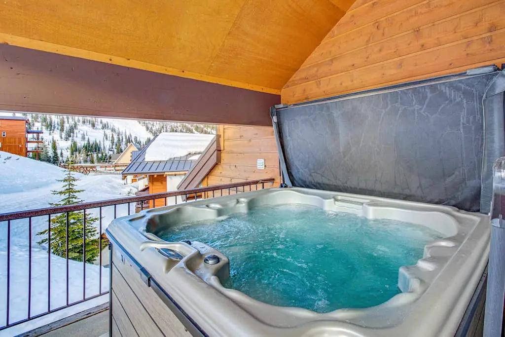Pinnacle Ridge 02