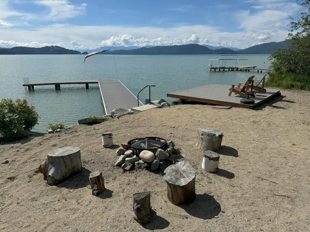 Lakefront Luxury