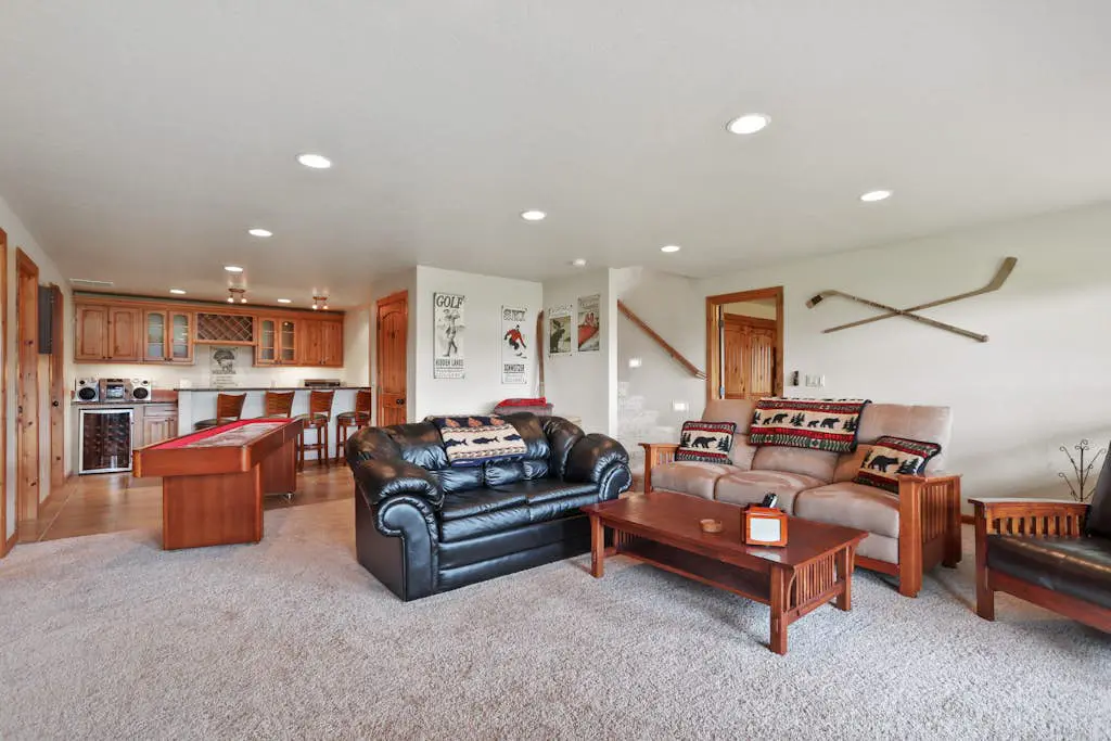 Lakefront Luxury