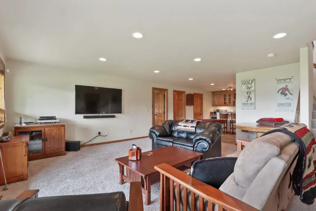 Lakefront Luxury
