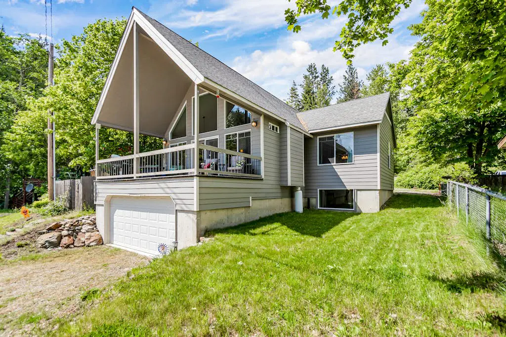 Garfield Bay View Home