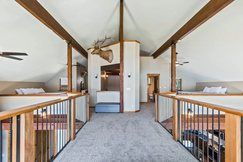 Pend Oreille River Lodge