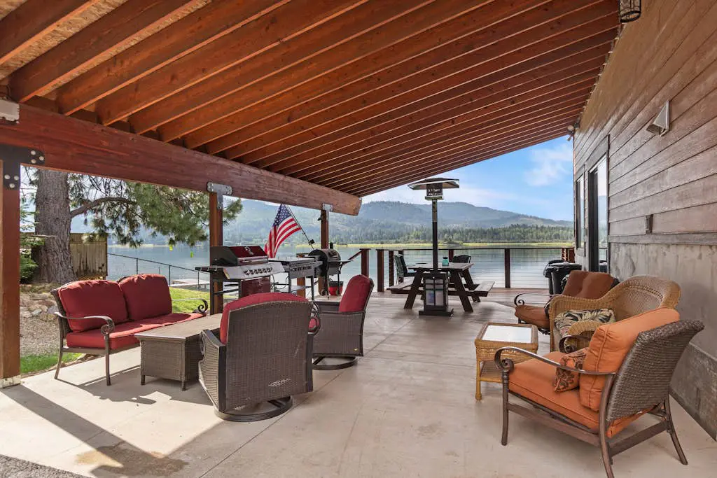 Pend Oreille River Lodge