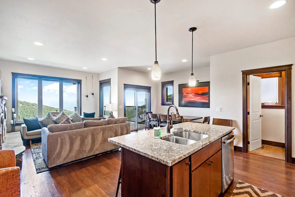 Mountainside Chalet