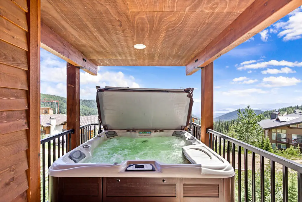Mountainside Chalet