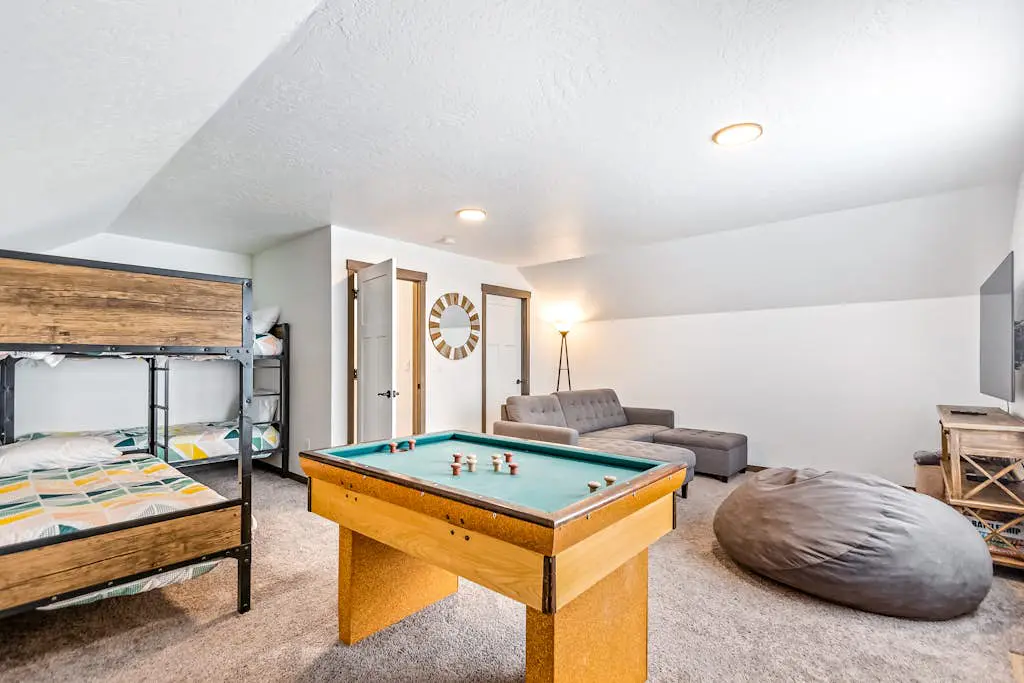 Elk Grove Getaway