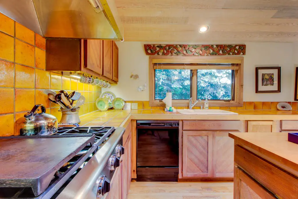 Sunny Side Lodge