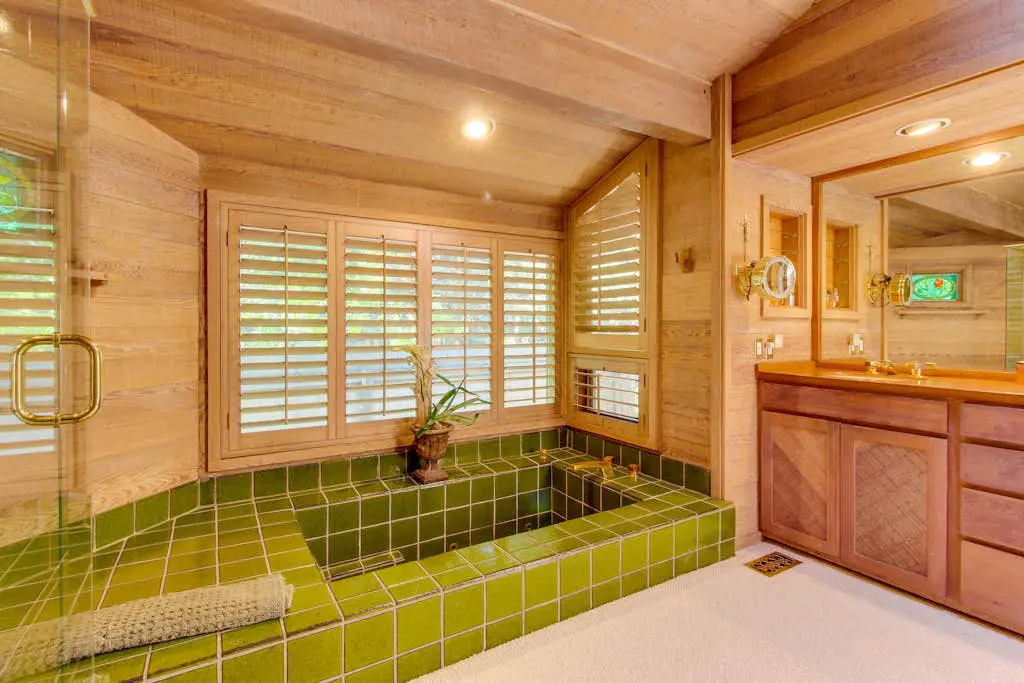 Sunny Side Lodge