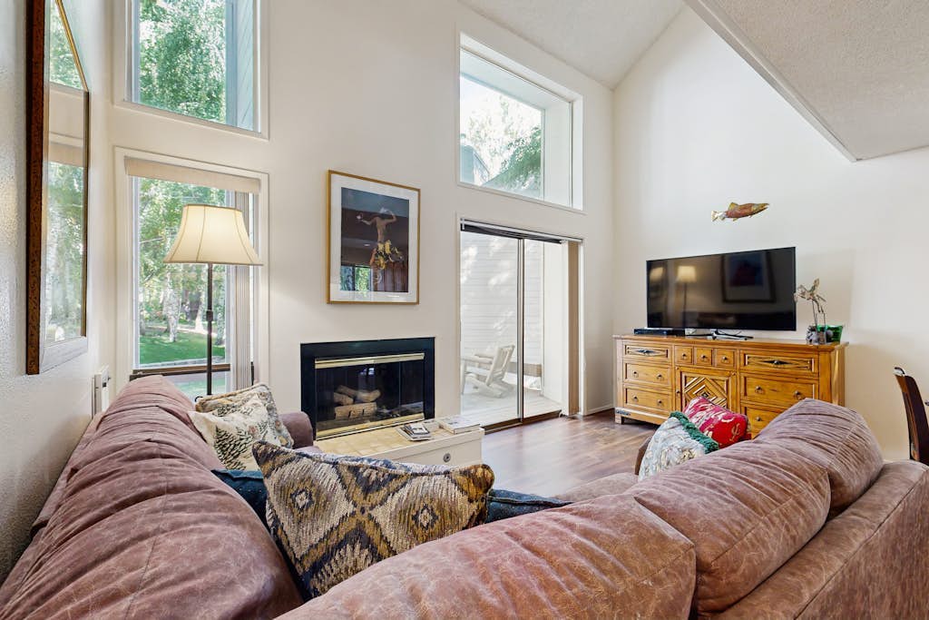 Views and recreation: Sun Valley condo with pool, sauna, tennis and hot tub!