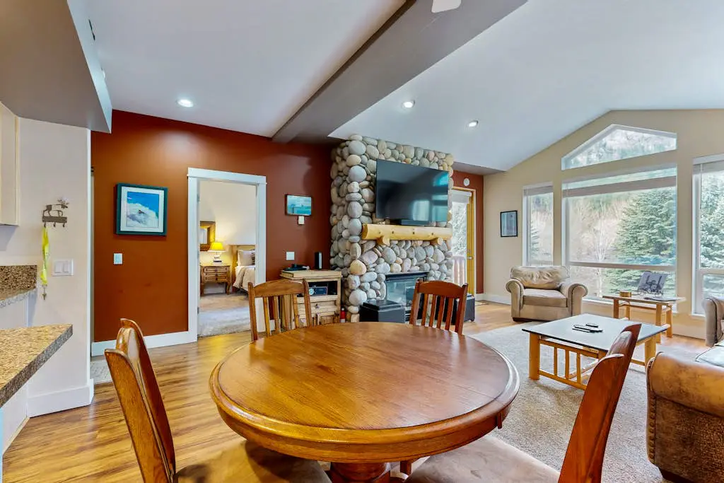 Wood River Condo