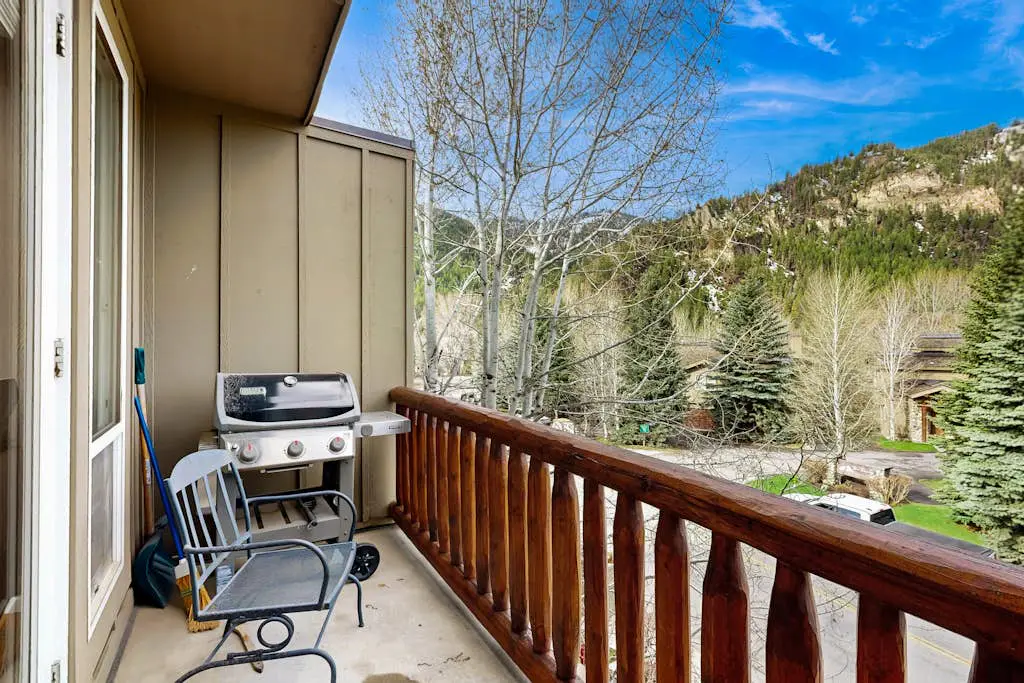Wood River Condo