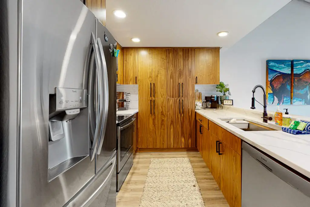 The Mountain Modern Escape