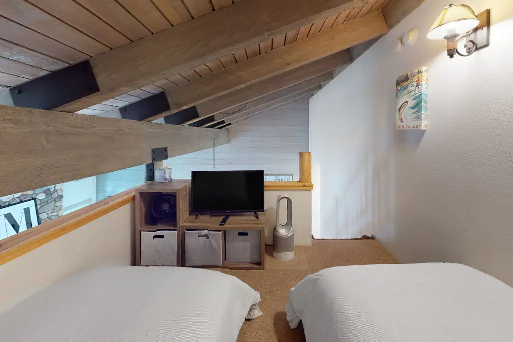 The Mountain Modern Escape