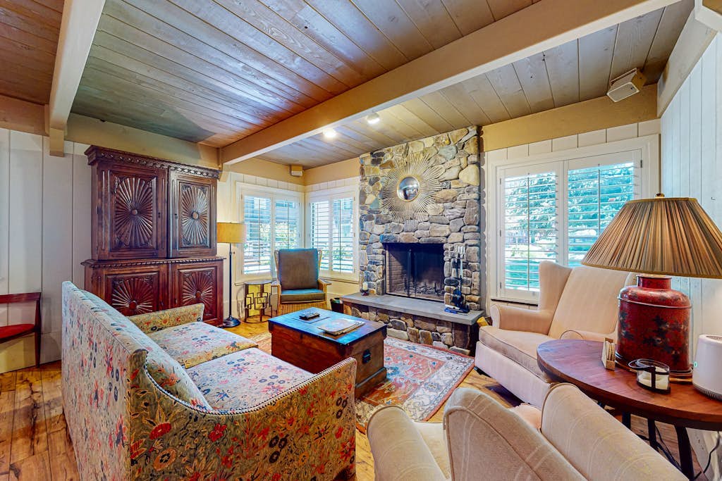 Villager Retreat | Condo in Sun Valley with a wood-burning fireplace