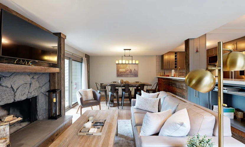 Gorgeous mountain retreat with pool, hot tub, games, & golf - walk-to-lifts