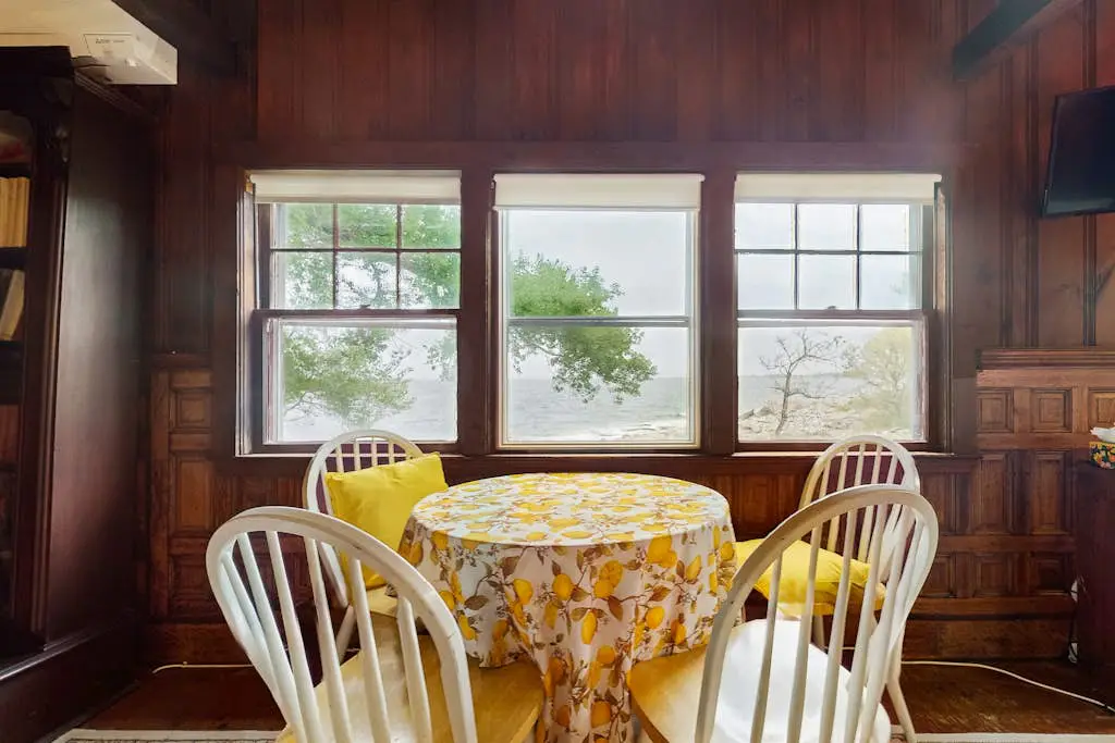 Rustic Rockport Cottage