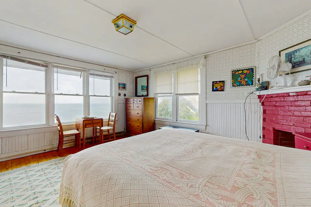 Andrews Point Ocean Home