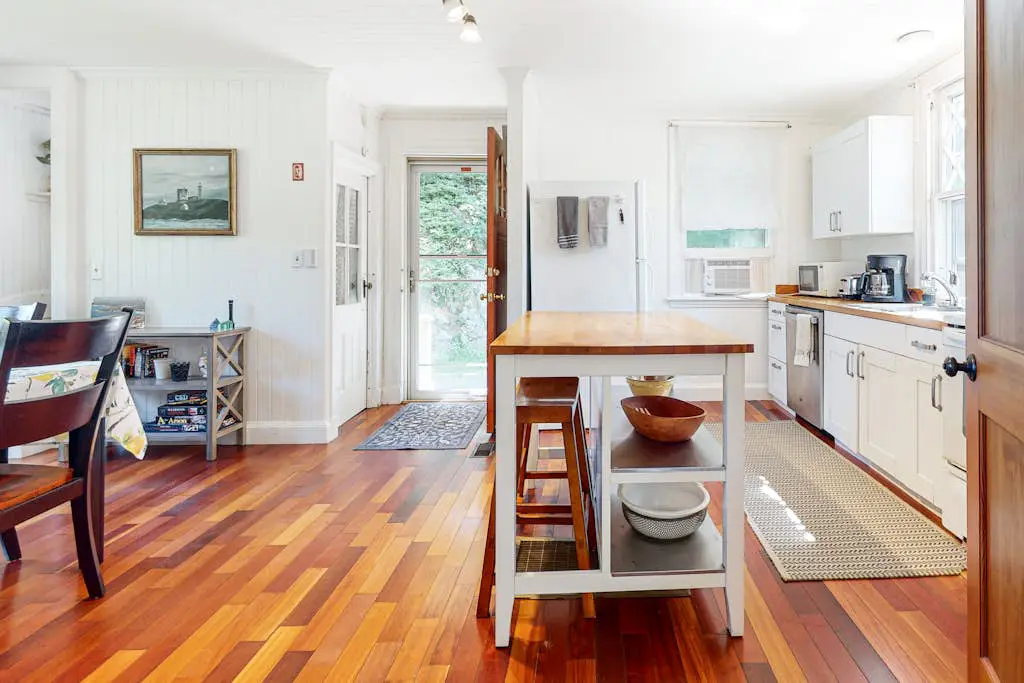 Black Cove Cottage
