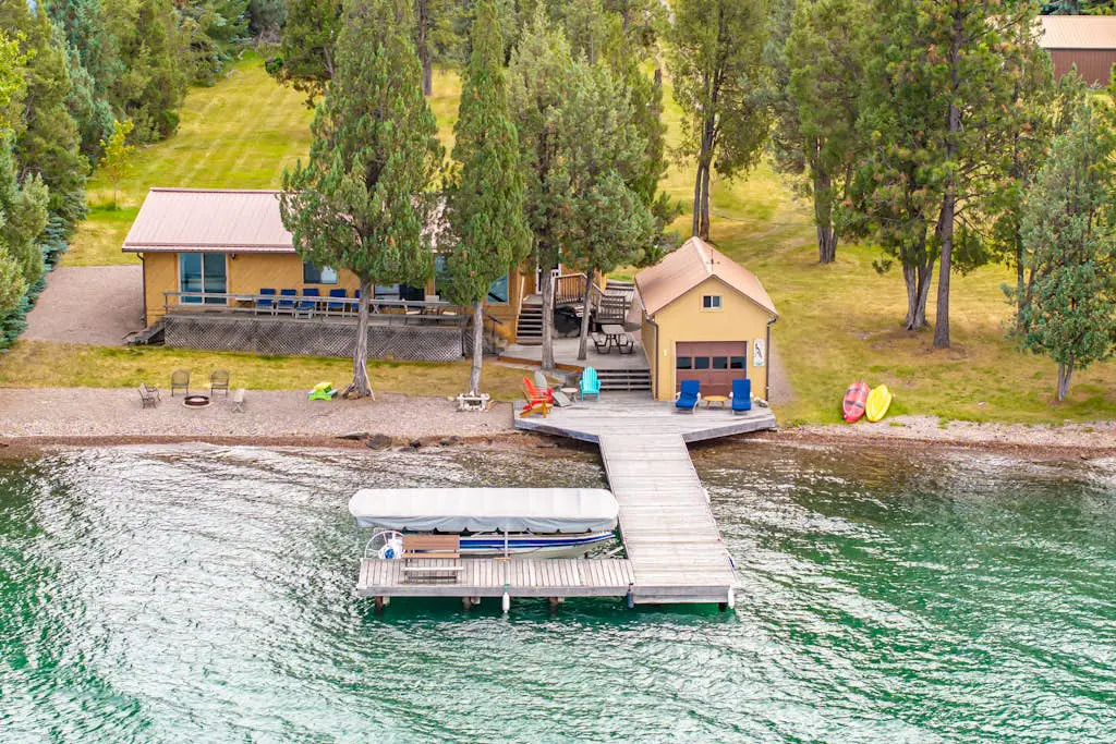 The Meadowlark Cabin