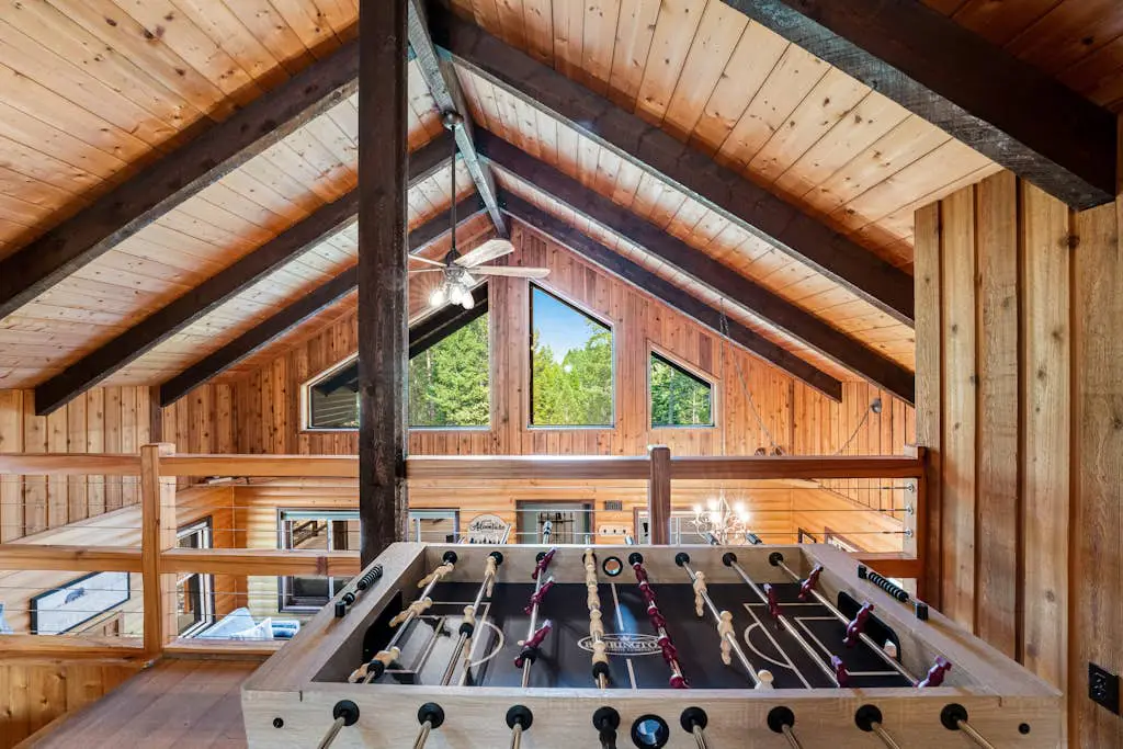 Log Cabin Lookout