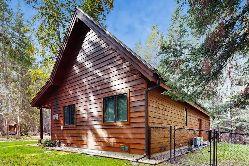Deer Pine Cabin