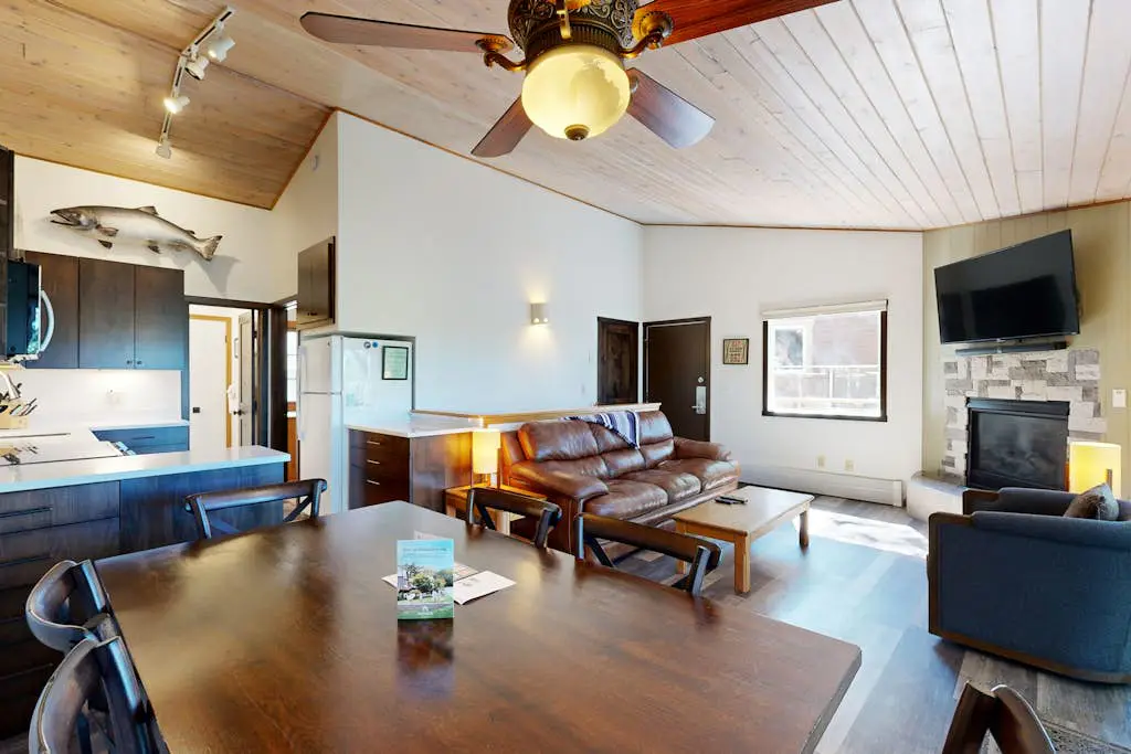 Bay Point Hillside 15D