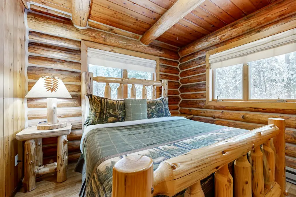 Blacktail Cabin