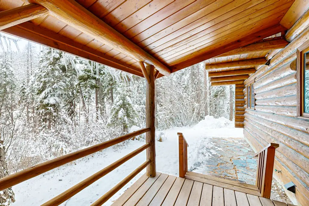 Blacktail Cabin