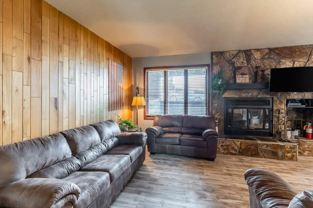 Big Mountain Getaway with Trail/Slope Access