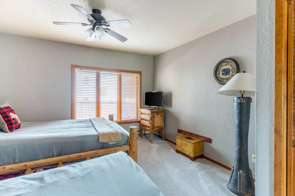 Big Mountain Getaway with Trail/Slope Access