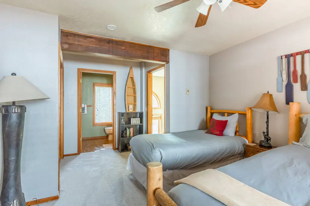 Big Mountain Getaway with Trail/Slope Access