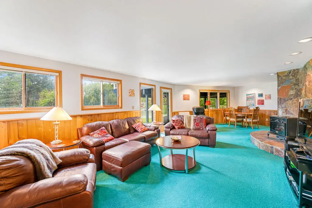 Lazy K on Peaceful Bay - Lake House