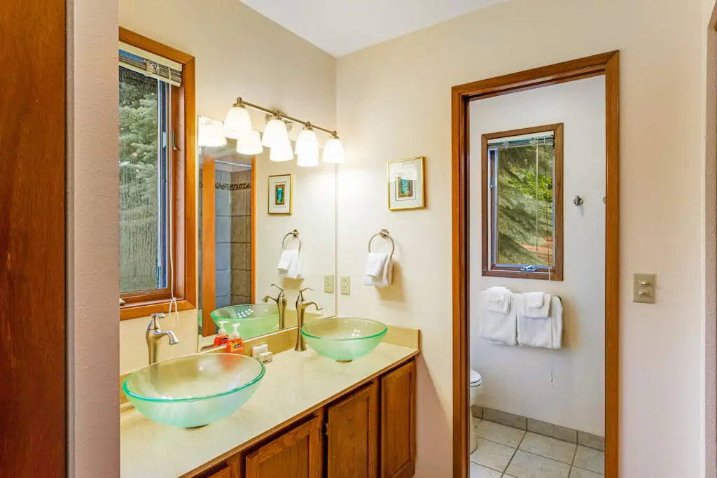 Lazy K on Peaceful Bay - Full Property