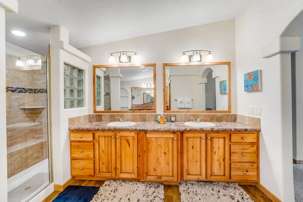 Lazy K on Peaceful Bay - Full Property