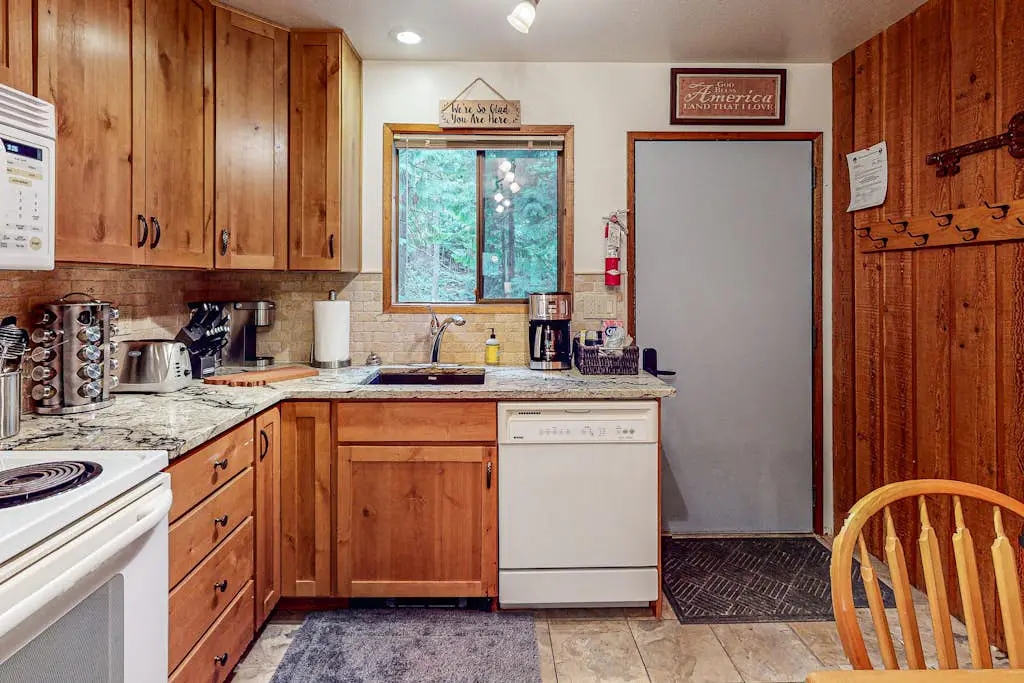 Peaceful Pine Retreat