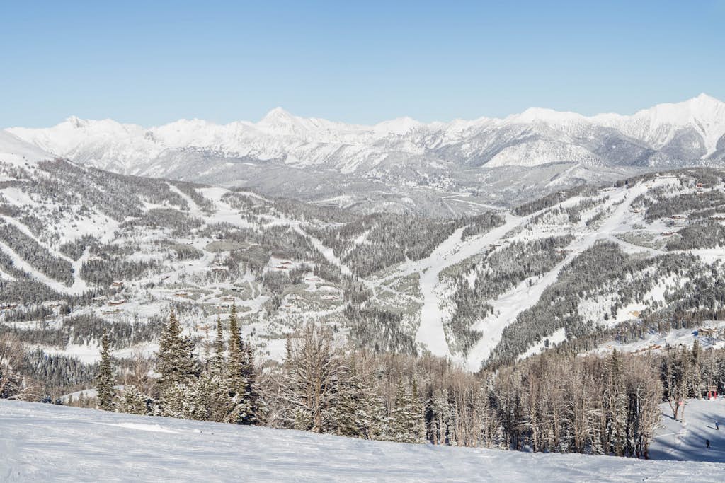 Slopeside ski-in/ski-out condo with private hot tub & panoramic views