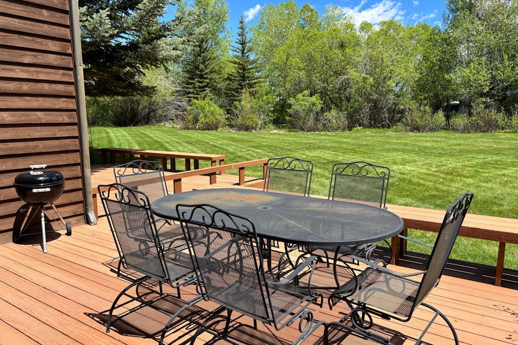 Centrally located condo with furnished deck, amazing Teton views, & fireplace