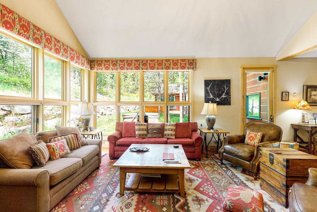 Spacious, ski-in/out home with furnished patio, private hot tub & grill