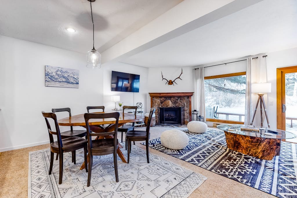 Open and inviting, two-story condo with full kitchen, patio, and wildlife views