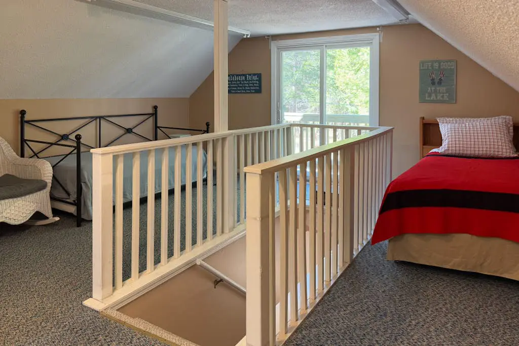 Pleasant Mountain Ski Chalet