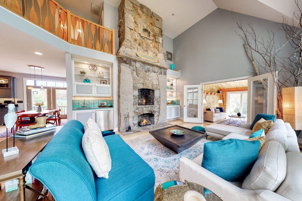 Spacious home with sunroom, yard, & fireplace - close to town & sites
