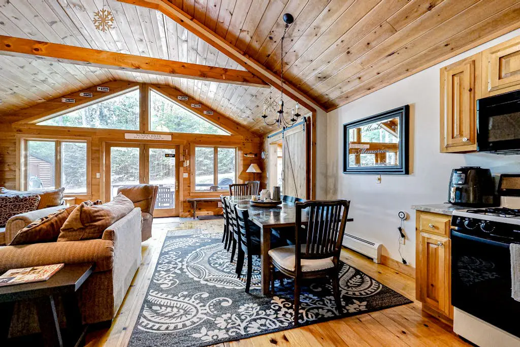 Sunday River Sunny Chalet
