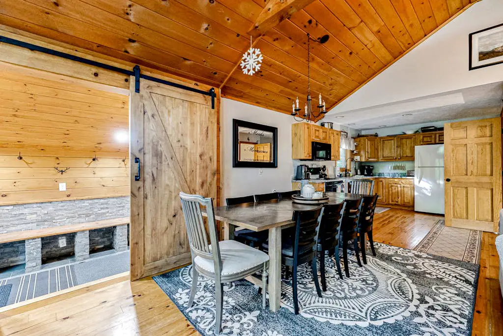 Sunday River Sunny Chalet