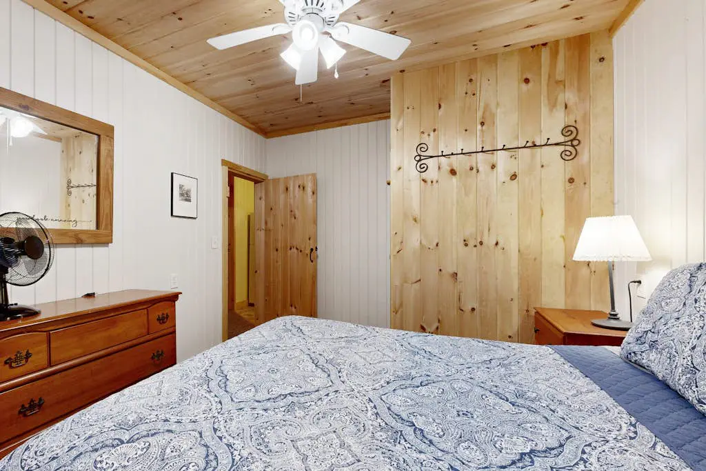 Lakeside Haven at Parker Pond